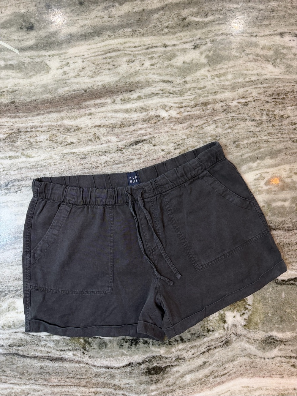 GAP Women's Charcoal Drawstring Linen Shorts
Size Large